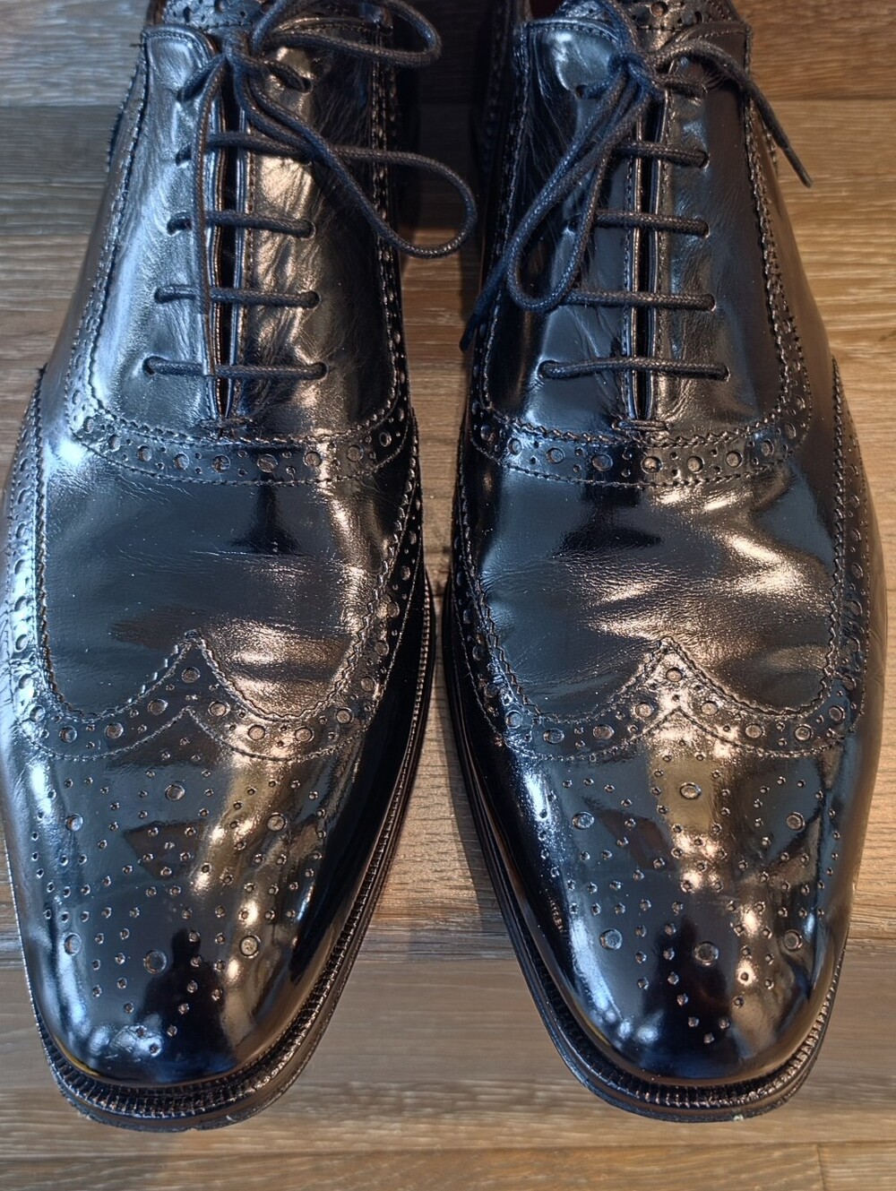 To Boot New York Black Polished Wingtip Derbys - Picture 6 of 9